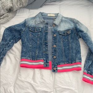 S Jean jacket with pink accent detail